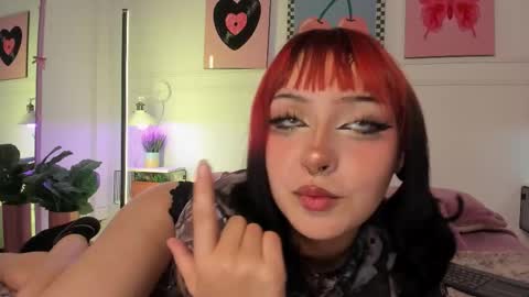 Zoe Lynch online show from 03.11.26