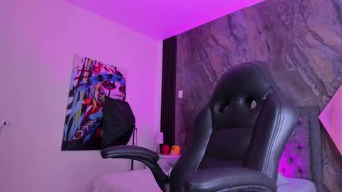 Snapshot of zoe_rosse00 chatting on 09.21.25 zoe_rosse00 online show from 09.21.25