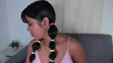 Snapshot of zoe_roux210949 chatting on 02.24.25 Zoe online show from 02.24.25