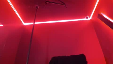 Snapshot of zoe_roux210949 chatting on 11.14.25 Zoe online show from 11.14.25