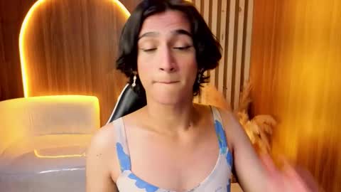 Zoe online show from 01.10.26