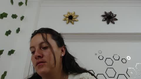 Carolina online show from 12.20.25