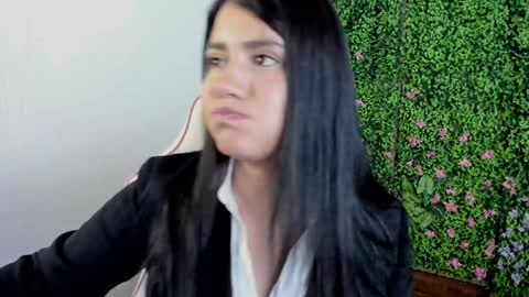 Zoe online show from 12.06.24