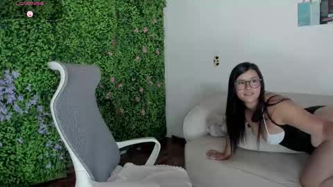 Zoe online show from 09.10.25