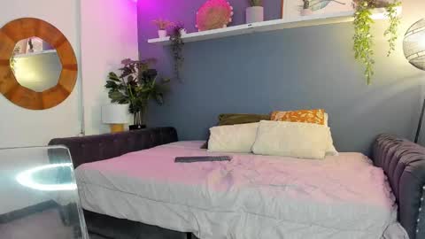 Zoe online show from 09.12.25