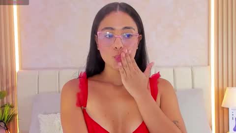 zoebarlowe online show from 12.01.25