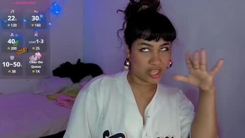 Snapshot of zoedirty chatting on 02.23.25 kyara derika online show from 02.23.25