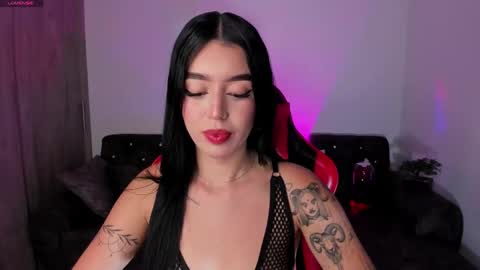  zoee jackson online show from 12.21.25