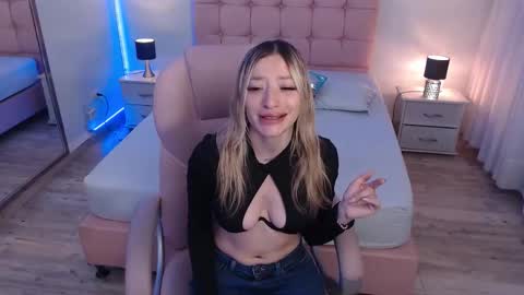 zoe online show from 11.25.25