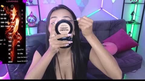 Snapshot of zoee_pamela99 chatting on 01.31.25 pamela online show from 01.31.25