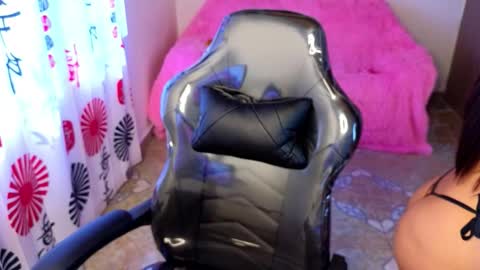 Snapshot of zoee_pamela99 chatting on 10.25.25 pamela online show from 10.25.25