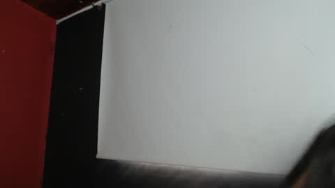 Laura  online show from 01.16.25