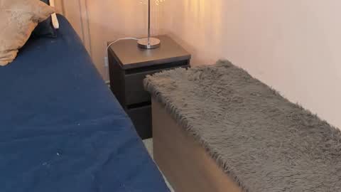 Zoe Greys online show from 11.15.25