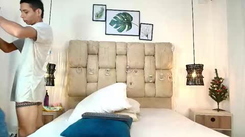 zoelucas online show from 01.13.26