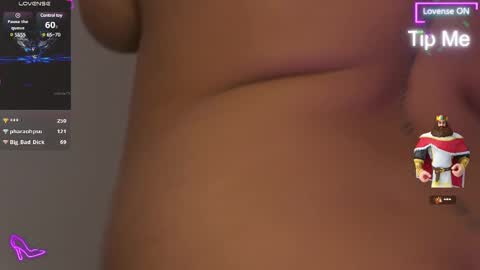 Snapshot of zoemesmerizee chatting on 02.12.25 ZoeMesmerize online show from 02.12.25