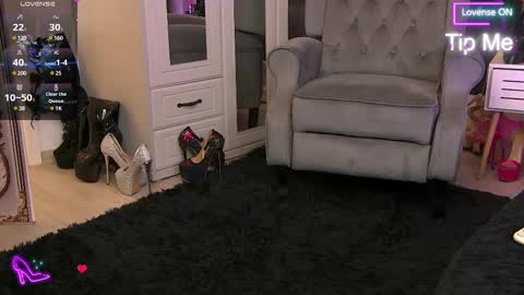 Snapshot of zoemesmerizee chatting on 03.03.25 ZoeMesmerize online show from 03.03.25