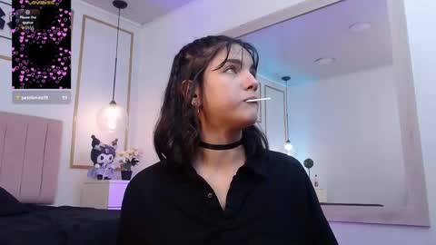 zoespear online show from 04.25.26