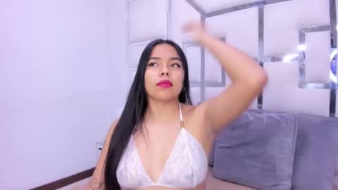 ZoeSwam online show from 02.05.25