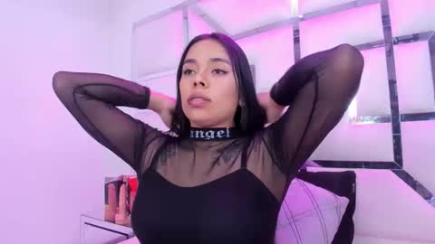 ZoeSwam online show from 02.01.26