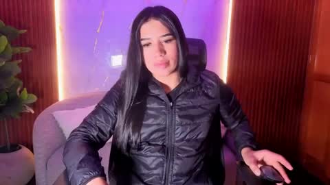 Zoe online show from 04.10.26