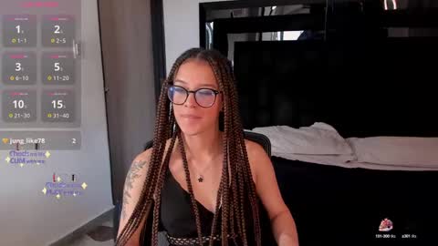 Zoe online show from 10.08.25