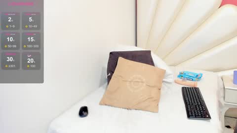 Zoe online show from 12.26.24