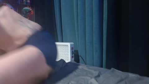 Zoey Portland online show from 04.12.26