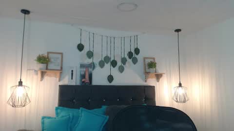 CALL ME    Z O H E T  online show from 12.21.25