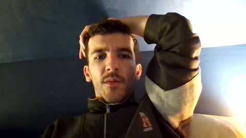 Snapshot of zommmmmmmmm chatting on 11.19.25 zom online show from 11.19.25