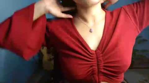 Snapshot of zonayesha chatting on 03.08.25 Zona online show from 03.08.25