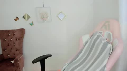 Alicie online show from 11.24.25