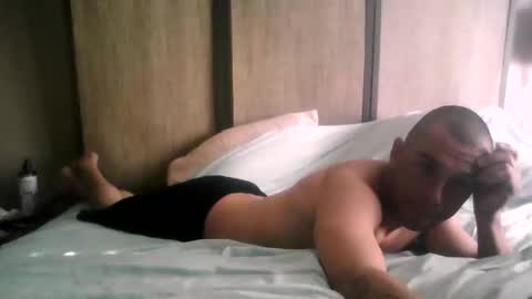 zooroxxx101 online show from 10.21.25