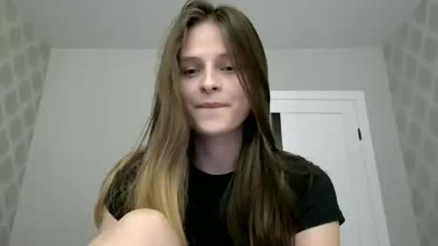 zoryaanneta2018 online show from 03.31.26