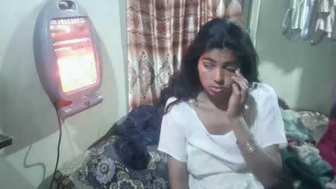 zoyakhan803 online show from 02.28.25