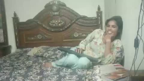 zoyakhan803 online show from 09.10.25