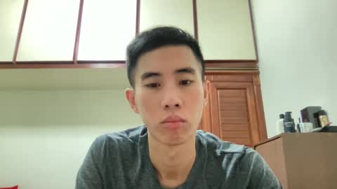 Snapshot of zseszsesz chatting on 12.02.24 Z online show from 12.02.24