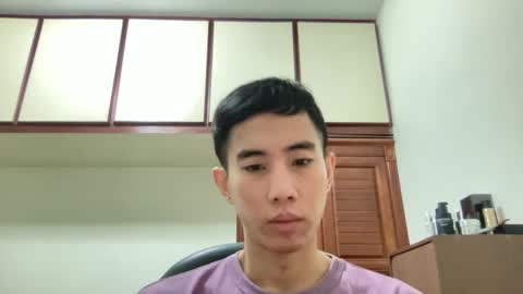 Snapshot of zseszsesz chatting on 12.14.24 Z online show from 12.14.24