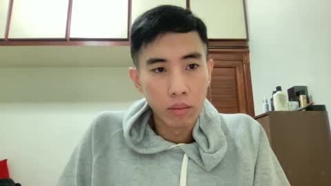 Snapshot of zseszsesz chatting on 12.28.24 Z online show from 12.28.24