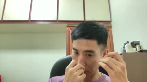 Snapshot of zseszsesz chatting on 12.30.24 Z online show from 12.30.24