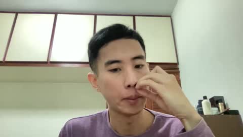 Snapshot of zseszsesz chatting on 01.01.25 Z online show from 01.01.25