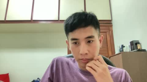 Snapshot of zseszsesz chatting on 01.26.25 Z online show from 01.26.25