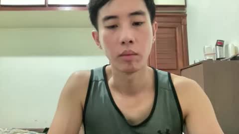 Snapshot of zseszsesz chatting on 10.13.25 Z online show from 10.13.25