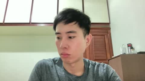 Snapshot of zseszsesz chatting on 04.11.26 Z online show from 04.11.26