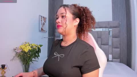 Zuly  online show from 11.18.25