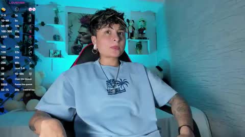 Snapshot of zuryramirez_ chatting on 11.02.25 Zury Ramirez online show from 11.02.25