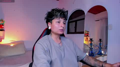 Zury Ramirez online show from 05.17.26