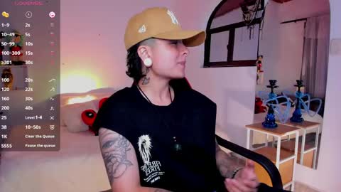 Snapshot of zuryramirez_ chatting on 05.25.26 Zury Ramirez online show from 05.25.26