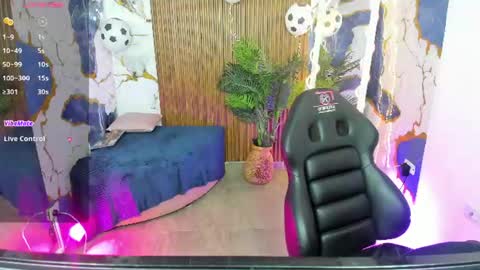zyra_tay online show from 07.04.26