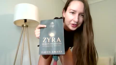 Zyra Cloud online show from 11.21.25