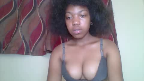zyraelle_01 online show from 04.23.26